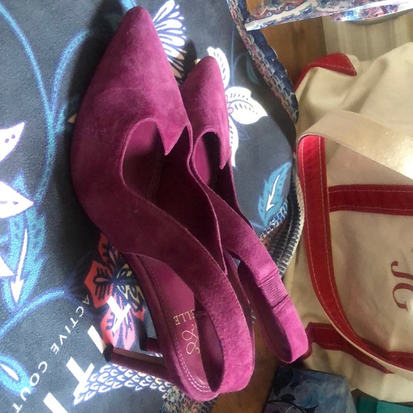 Purple suede sling-back pumps - Picture 2 of 5